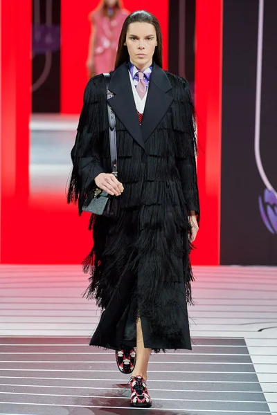 Look 46